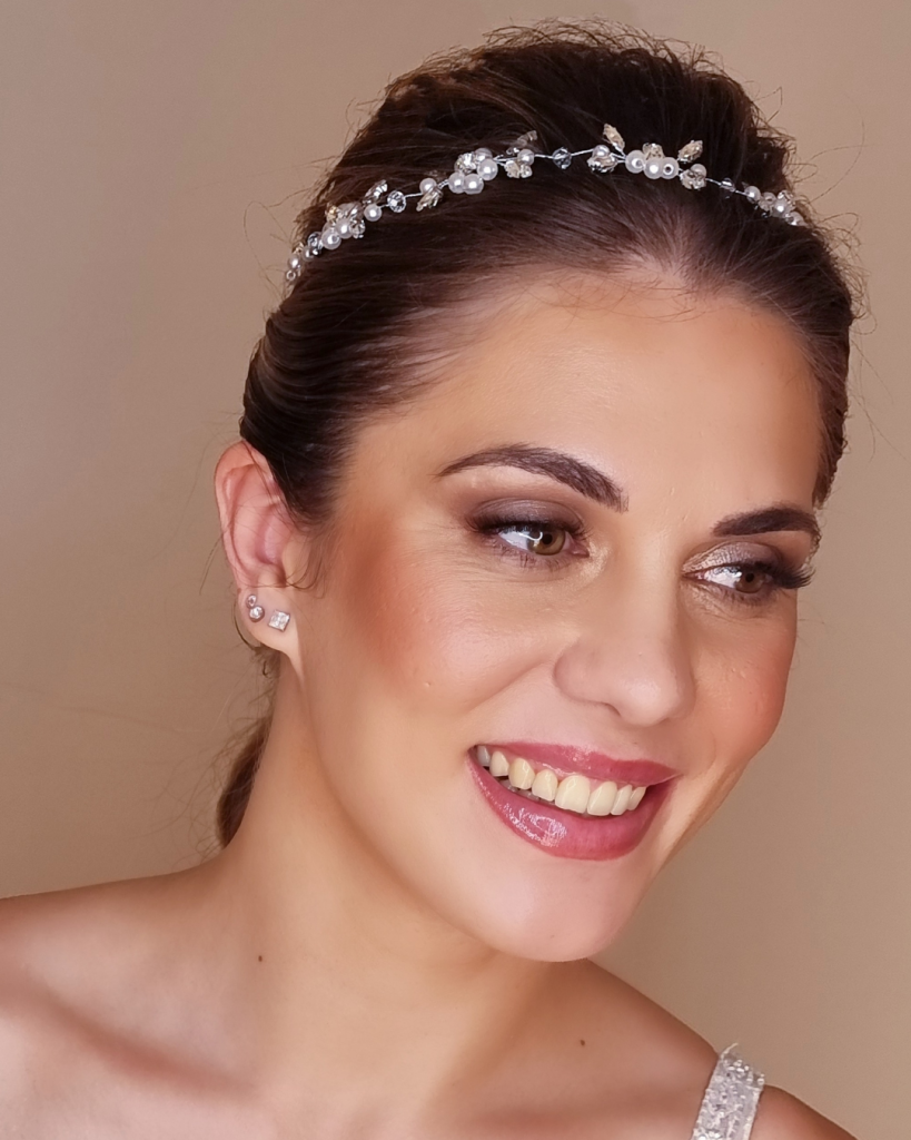 Maquillaje profesional de novia realizado por Beauty Concept J&M en Cádiz